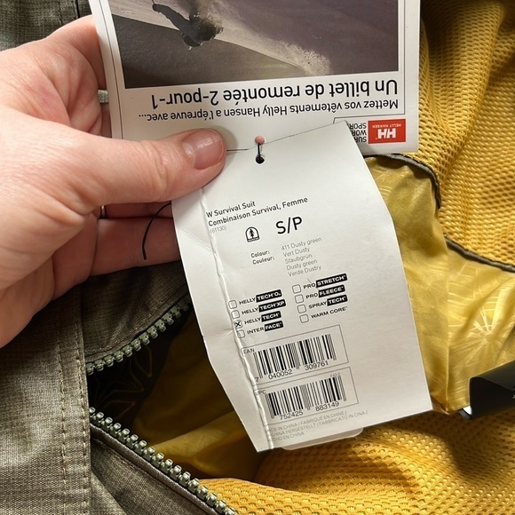 Helly Hansen Women’s Green Survival Snowsuit - Picture 13 of 15